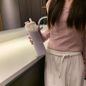 Korean Style Large Capacity Portable Straw <b>Plastic</b> <b>Cup</b> With Lid For Travel And Daily Use - Product Image 3