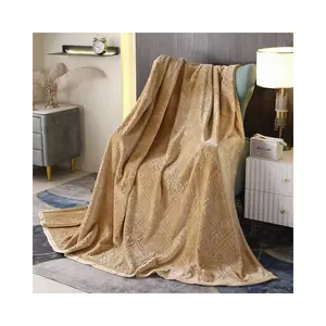 China Supplier Super Soft Wholesale Custom Polyester Super Soft Flannel Blanket Luxury Gift Blanket for Winter