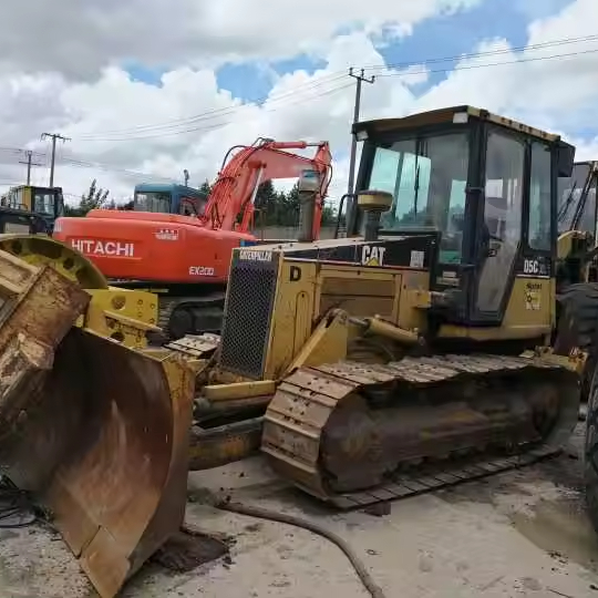 Бульдозер Caterpillar
