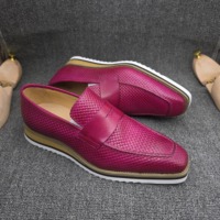Mocassins Penny Magenta Audacieux pour Hommes, en Cuir Texturé Tressé, Légers, à Plateforme Épaisse Superposée, 1 Paire MOQ