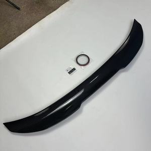 Colore del modello di carbonio per <span class=keywords><strong>BMW</strong></span> <span class=keywords><strong>F36</strong></span> quattro serie bagaglio fisso Wind Wing win plastica ABS in fibra di carbonio <span class=keywords><strong>Spoiler</strong></span> esterno - Product Image 4
