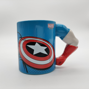 Venta al por mayor Muscle Man 3D Cartoon <span class=keywords><strong>Anime</strong></span> Captain Taza de café de cerámica con nuevo diseño de mango muscular Super Hero Tazas de té de cerámica - Product Image 3