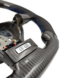 Volant personnalisé en cuir perforé avec inserts en fibre de carbone pour <span class=keywords><strong>VW</strong></span> Volkswagen Golf 5 Mk5 GTI Jetta R32 Passat B6 <span class=keywords><strong>R</strong></span> <span class=keywords><strong>Line</strong></span> - Product Image 4