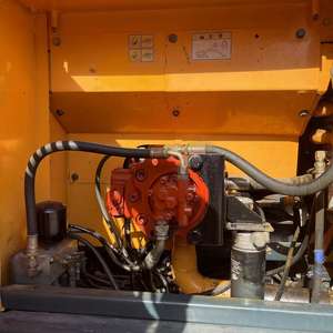 Excavatrice sur chenilles Hyundai 220-9S d'occasion à vendre Komatsu R220-9S PC220-8 Hitachi ZX220 CAT 320D - Product Image 3