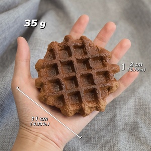 Modelo de Comida de Simulación con Textura Suave y Húmeda, Waffle Belga de Color Blanco, Sabor Original a Chocolate, Set para Fiestas y Bodas - Product Image 3