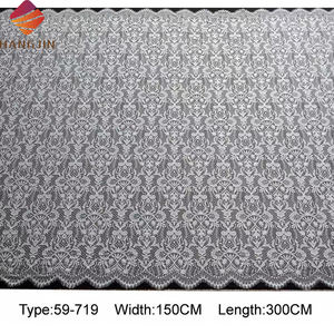 दुल्हन पार्टी के लिए रेट्रो फ्लोरल्स के साथ उत्तम कढ़ाई <span class=keywords><strong>3</strong></span> मीटर चन्टीली फीता कपड़े के साथ उत्तम कढ़ाई - Product Image 2