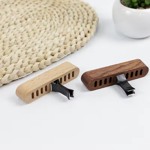 Handgefertigte Autoaromatherapie Neue Mode hölzerner Auto-Lufterfrischer Diffusor-Konditionierer Lüftungsclip-Duft - Product Image 2