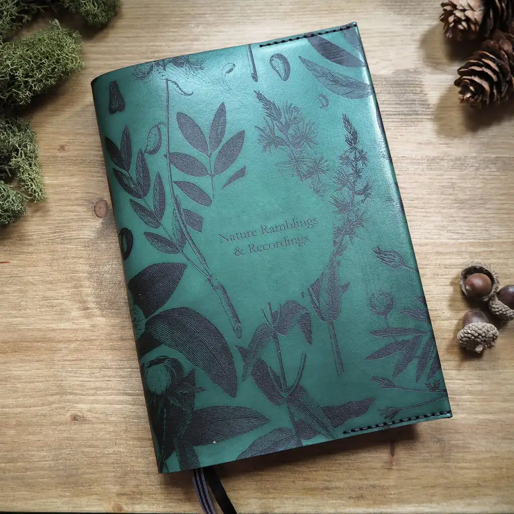 Labo Eco Sampul Jurnal Kulit Dapat Dilepas Buku Catatan Sampul Pola Botani Terukir Sepenuhnya