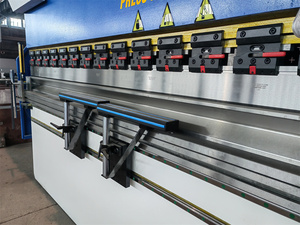 Cnccolgar 300t thủy lực <span class=keywords><strong>CNC</strong></span> Báo Chí phanh 3000mm thép không gỉ tấm kim loại Máy uốn - Product Image 4