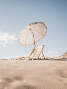 Chaise <span class=keywords><strong>de</strong></span> <span class=keywords><strong>soleil</strong></span> inclinable en bois massif et rotin, sol <span class=keywords><strong>de</strong></span> pelouse et <span class=keywords><strong>de</strong></span> piscine, structure en bois naturel, nouveau modèle, - Product Image 5