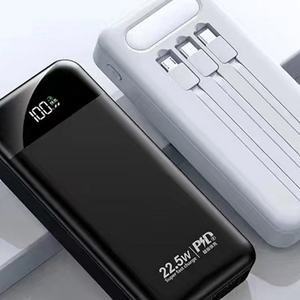 Chargeur portable de haute qualité avec logo personnalisé, 10000 mAh, charge rapide, USB C, powerbank d'extérieur avec câble intégré - Product Image 2