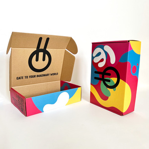 Boîte d'expédition en carton ondulé recyclé personnalisée en gros pour les petites entreprises Enveloppe durable imprimée avec revêtement UV pour chaussettes - Product Image 4
