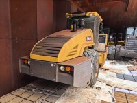 Compacteur vibrant à tambour unique industriel 142 kW 20 tonnes XS205 pour le compactage des sols et des fondations de talus