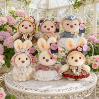 En gros, Ensemble cadeau de poupée en peluche en coton PP rembourrée, modèle ours en peluche ou lapin, avec bonnet en dentelle et robe, brodée, anti-stress, avec doublure en maille
