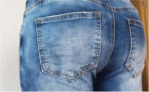 Jeans Skinny da <span class=keywords><strong>Donna</strong></span> Blu a Vita Media, Elasticizzati, con Dettagli Strappati, Lunghezza <span class=keywords><strong>alla</strong></span> <span class=keywords><strong>Caviglia</strong></span>, Vestibilità Slim, Stile Streetwear Estivo - Product Image 4