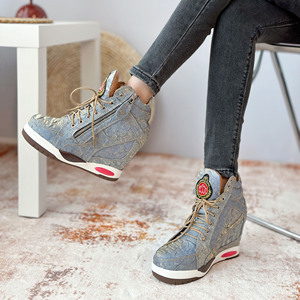 Xuanhui Nouveau Modèle Baskets montantes à lacets, rehaussantes de 10 cm, à semelle épaisse, avec talon compensé invisible, texturées, dorées métallisées - Product Image 3