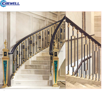 Rampe d'escalier moderne de luxe en aluminium Crewell CWSP402, finition or K, verre trempé, certifiée ISO, garantie 5 ans pour l'intérieur