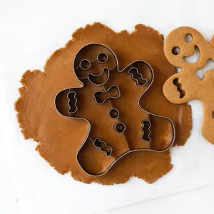 공장 사용자 정의 베이킹 크리스마스 트리 430 스테인레스 스틸 쿠키 커터 DIY 금형 쿠키 커터 세트 제공