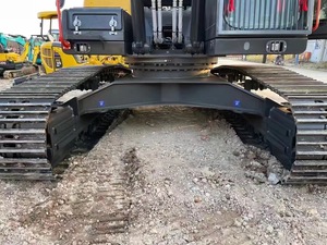 Volvo EC290, le maître des levages lourds : libérez une puissance féroce avec une hydraulique de précision et une durabilité inégalée. - Product Image 4