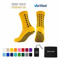 Chaussettes de football personnalisées en jacquard antidérapantes pour l'entraînement des jeunes, avec motifs de grip sur la semelle, chaussettes de football pour hommes