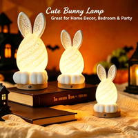 Nouvelle arrivée, lampe de table moderne en plastique LED à texture ondulée 3D, écologique, blanche, minimaliste, lampe de chevet, lumière de nuit pour la maison