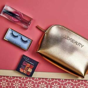 Bolsas de maquillaje de PU Bolsa de cosméticos de concha Bolsas de almacenamiento de cosméticos con logotipo en relieve personalizado brillante para Mujeres Hombres Viajes Playa al aire libre - Product Image 5