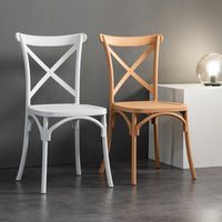Chaises de salle à manger empilables portables de luxe modernes personnalisées, chaise de salle à manger en plastique PP à dossier croisé, mobilier de maison
