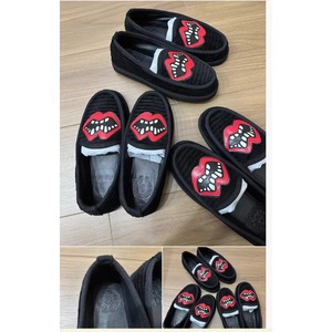 Mocassins noirs à bout épée, chaussures bateau, semelle extérieure en caoutchouc, doublure en peau de mouton, chaussures décontractées respirantes, vente en gros en grandes quantités. - Product Image 4