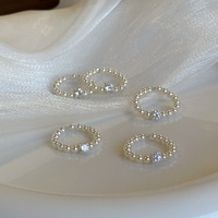 Französischer Stil verstellbare Senior Elastic Rope Perlen Süßwasser Perle Fingerring Frauen