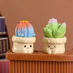 Mini figurines de cactus et de plantes succulentes en résine mignonnes pour décorations paysagères, mini ornements de plantes en pot, accessoires de bricolage - Product Image 3