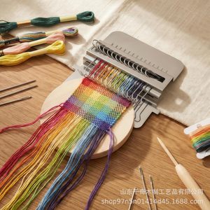 Mini-outil de tricot en bois, outil de réparation DIY pour débutants, outil de création de motifs de couture rapide, pour les enfants de 7 à 12 ans - Product Image 2