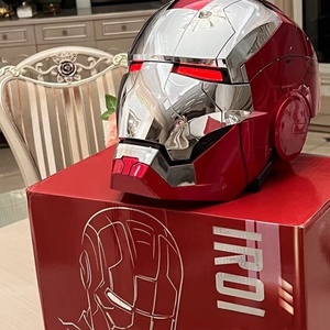 Casco de <span class=keywords><strong>Iron</strong></span> <span class=keywords><strong>Man</strong></span>, Máscara Facial de Resina Metálica de Alta Calidad con Control por Voz/Remoto/Táctil, Máscara Funcional para Halloween - Product Image 4