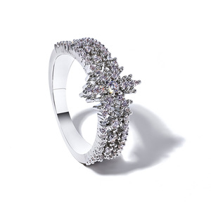 Anillo de Hip-Hop con Diseño de Copo de Nieve, Joyería de Moda, Anillo de Lujo Ligero con Circonitas, Personalizable - Product Image 5