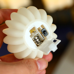 Bán buôn LED bong bóng <span class=keywords><strong>Cube</strong></span> điện nến với 3D bất ngọn lửa <span class=keywords><strong>Rubik</strong></span> của <span class=keywords><strong>Cube</strong></span> Candle ánh <span class=keywords><strong>s</strong></span>áng Flameless Led nến - Product Image 3