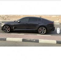 VOITURE BERLINE STINGER D'OCCASION