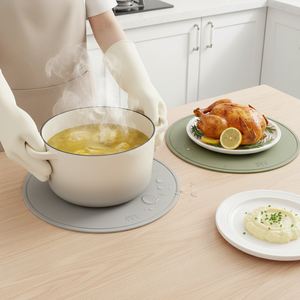 Sous-<span class=keywords><strong>plat</strong></span> en silicone multi-usages, rond <span class=keywords><strong>de</strong></span> 16 cm, résistant à la chaleur, avec support antidérapant en nid d'abeille - Product Image 1