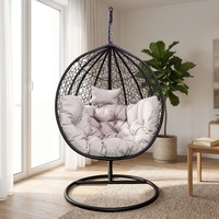 Fauteuil suspendu en forme d'œuf, style minimaliste moderne, en rotin PE écologique, structure durable, forme ovale.
