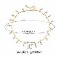 Collier ras du cou en cuivre plaqué or 18 carats fait main avec perles pendantes, délicat collier ras du cou en perles d'eau douce en forme de goutte pour femme
