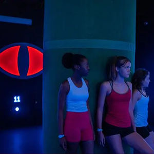 Salle d'évasion interactive personnalisable avec bouton LED Mode coopératif du jeu Devil's Eye-Produit ingénieux pour les sports et le divertissement - Product Image 1
