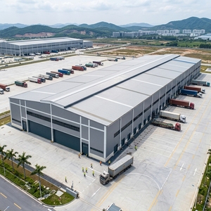 Entrepôt préfabriqué à ossature métallique économique <span class=keywords><strong>Jordan</strong></span> 100x50m pour atelier industriel, usine textile et usine de confection - Product Image 1