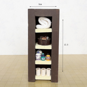 Mueble de Baño de Madera a Escala 1:12 para Casa de Muñecas con Toallero y Portarrollos de <span class=keywords><strong>Papel</strong></span> Higiénico - Product Image 3