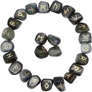 Ensemble de pierres runiques en labradorite, 25 pièces, cristaux de pierres précieuses gravés, forme irrégulière, faits à la main pour la divination et la collection - Product Image 1