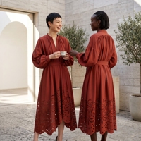 Nouvelle Arrivée Robe Longue Décontractée d'Été pour Femme avec Taille Naturelle Unie, Tissu en Dentelle Tissée et Ourlet Brodé Creux pour la Plage et le Quotidien