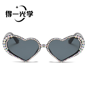 <b>Heart</b>-Shaped <b>Sunglasses</b> <b>Black</b> Frame Pc Lens Uv400 Women Fashion - Product Image 2