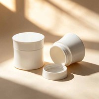Nouveau design, vente en gros, pot rond vide en PP, pot de vernis à ongles noir brillant, pot de gel de construction 10g 15g 30g 50g, pot rond en plastique PP pour vernis gel