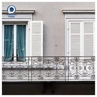 Einzigartiges Fabrikdesign Treppenhaus-Balkon Elegantes Ornamentales Schmiedeeisen Maßgefertigte Blumenmuster-Geländer