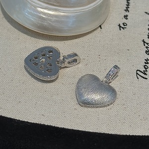 S925 Pure Silver Brushed <b>Heart</b> Pendant with Medieval Niche Design Light Luxury Vintage Style Cool and <b>Sweet</b> Chic Charms - Product Image 3