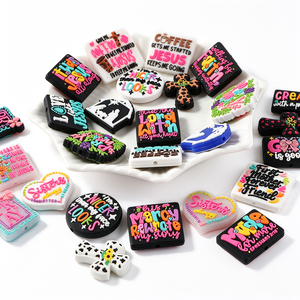 Breloques en silicone colorées de qualité alimentaire sans BPA avec citations et motifs religieux pour la fabrication de bracelets et de perles pour stylos - Product Image 5