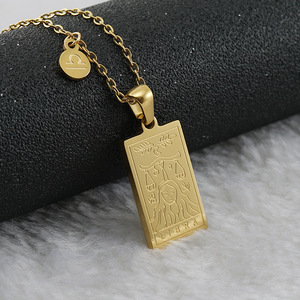 Non Tarnish 18k PVD baja tahan karat kalung astrologi terukir liontin kartu Tarot 12 kalung zodiak - Product Image 4