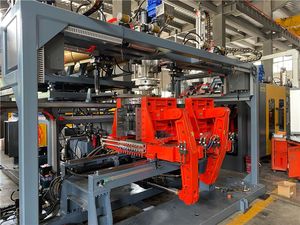 Machine de soufflage par extrusion pour bidons Jerry Can, pour contenants de lait et de yaourt en HDPE de 200, 500 et 1000 ml - Product Image 2